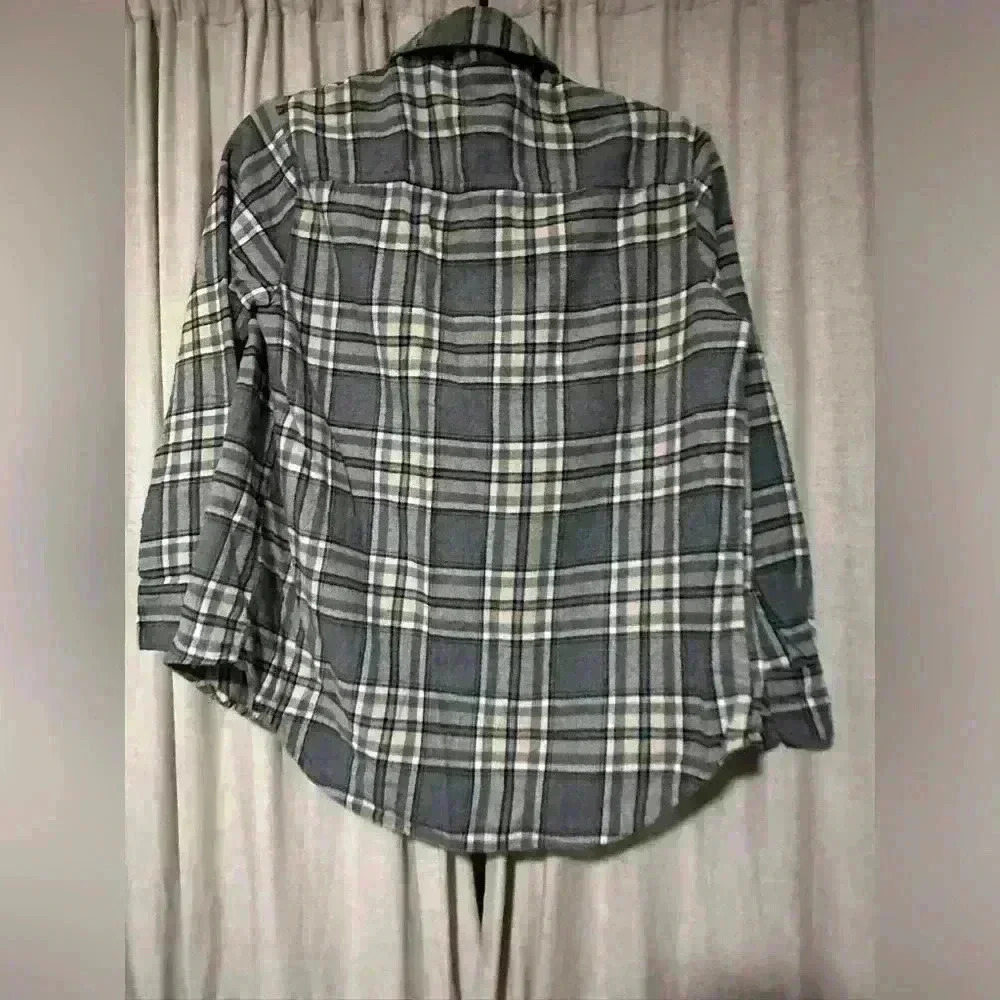 Old Navy XS Boyfriend Plaid Shirt, Gray and Cream, Relaxed Fit, Soft Flannel - Picture 2 of 5